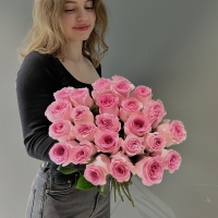 Букет из 25 Эквадорских роз