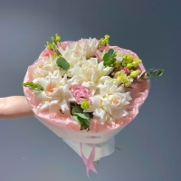 Дуо букет с розами и эустомой