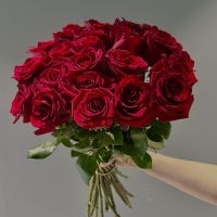 Букет из 25 Эквадорских роз