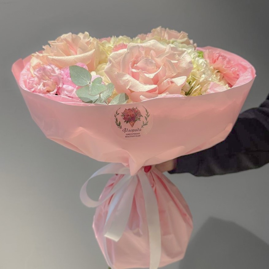 Сборный букет "Рождение чувств"