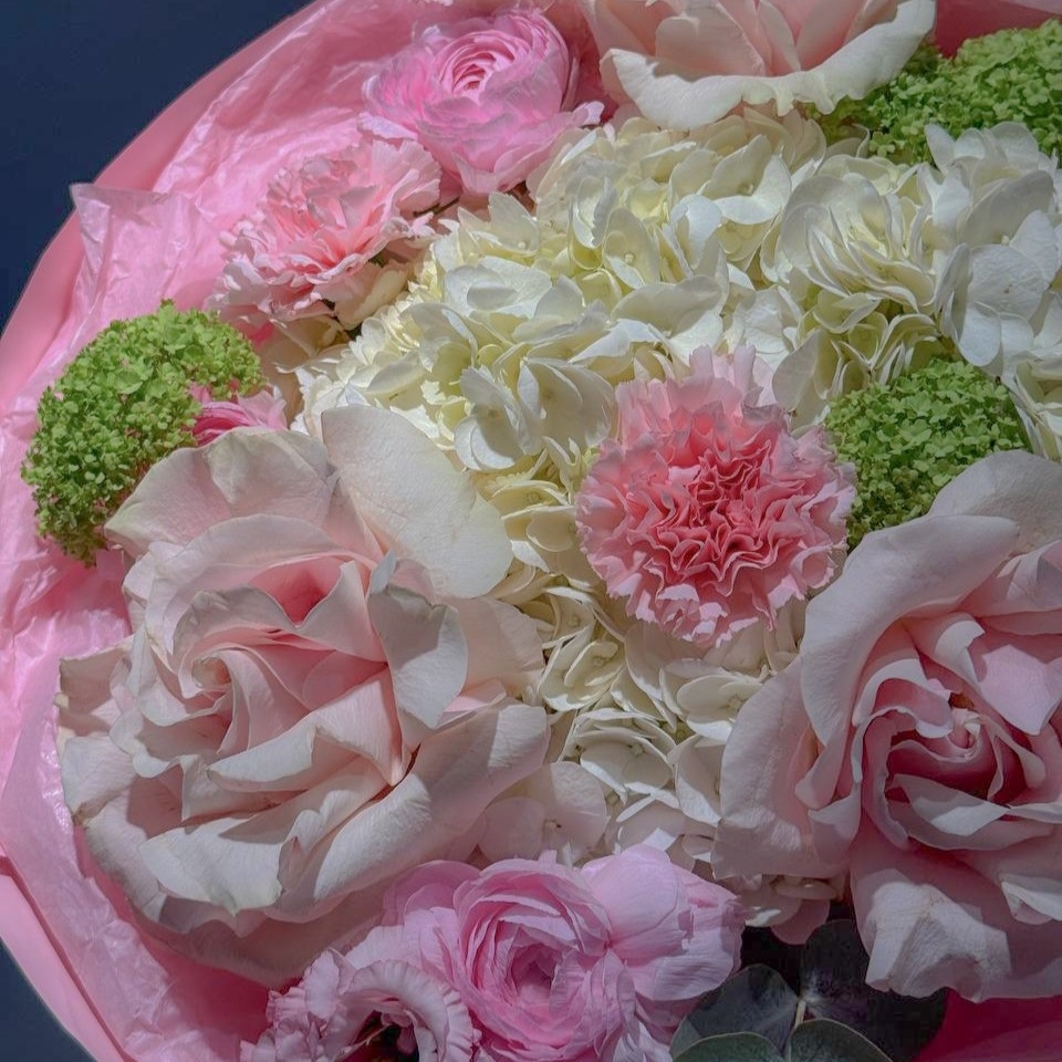 Сборный букет "Рождение чувств"