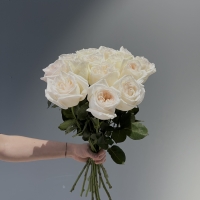 Букет из 15 Эквадорских роз