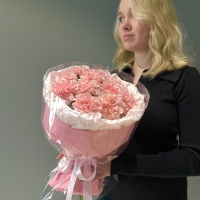 Моно букет из гвоздик