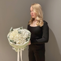 Монобукет из гортензии и эвкалипта