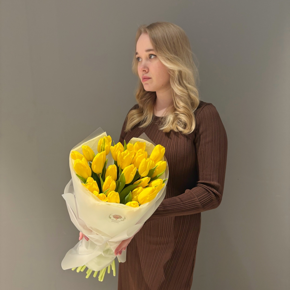 Монобукет из желтых тюльпанов