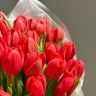 Монобукет из красных тюльпанов