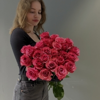 Букет из 25 Эквадорских роз